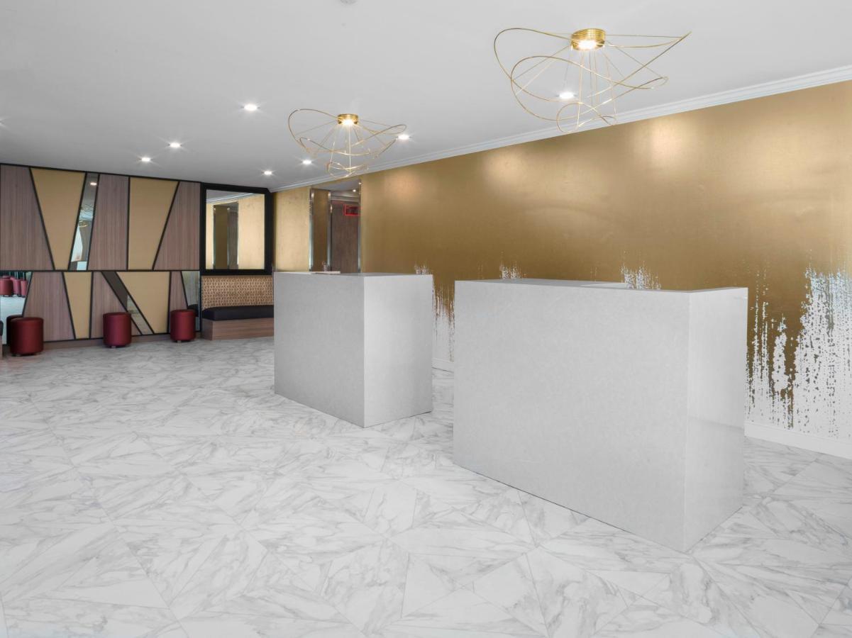 Voco Niagara Falls - The Cadence By Ihg 外观 照片 The lobby of the hotel